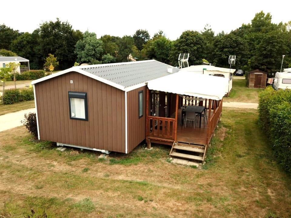 Camping Au Pre De L'Etang Sainte-Foy  Екстериор снимка